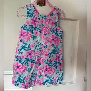Adorable Tommy Bahama back zip dress